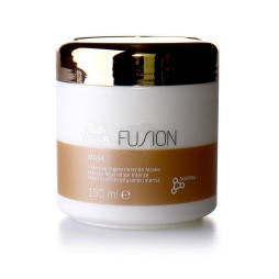 

Восстанавливающая маска для волос Wella FUSION 150 мл