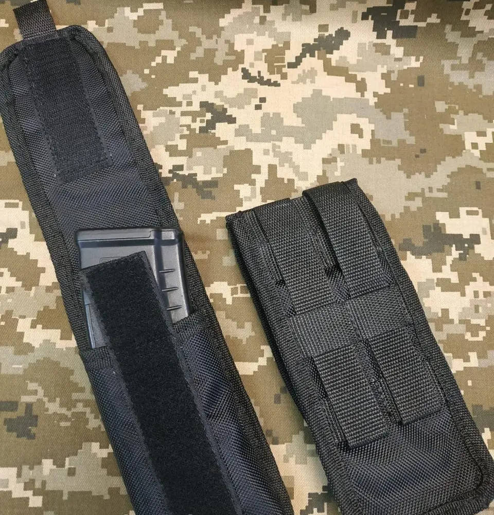 

Подсумок для магазина АК MOLLE черный