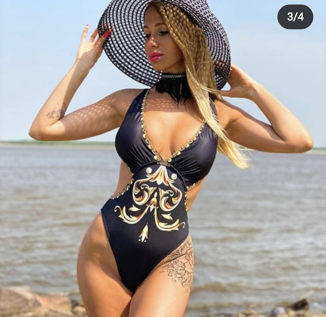 

Цельный купальник чернобелый с чашечками черного цвета слитный купальник Размер S M Л ХЛ