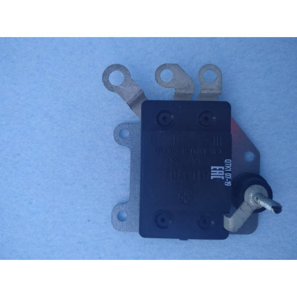 

Регулятор напряжения 811.3702 (112-Т)