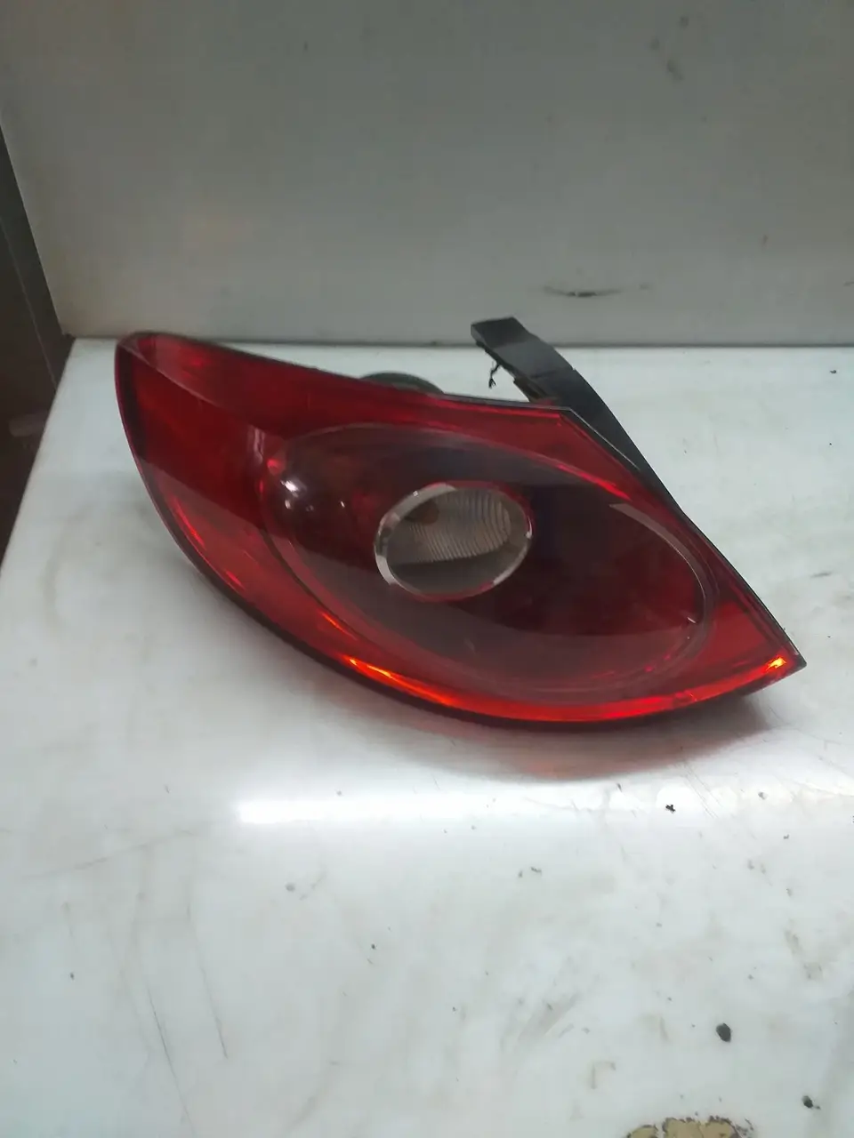 

Фонарь стоп Ліва VW PASSAT B6 CC под заказ 2-4 дн