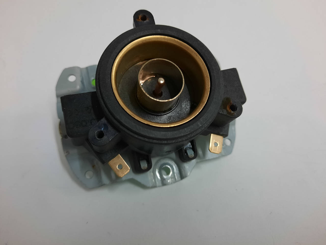 

Контакт підставки для електрочайника Rotex RKT15-G