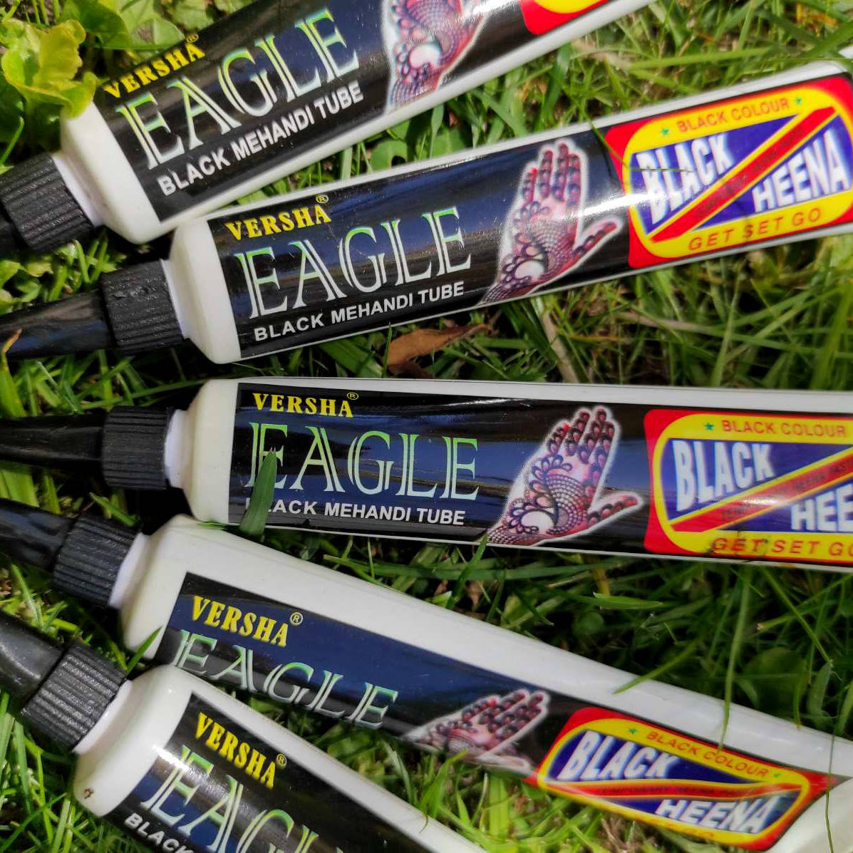 

Хна для тела и биотату - мехенди хна, цвет: Черный тюбик 25 грамм (5 штук)