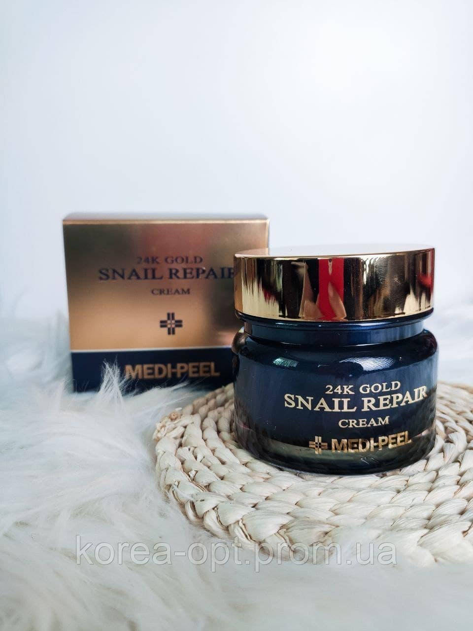 

Омолаживающий премиум крем с золотом и муцином улитки MEDI-PEEL 24K Gold Snail Repair Cream 50 мл