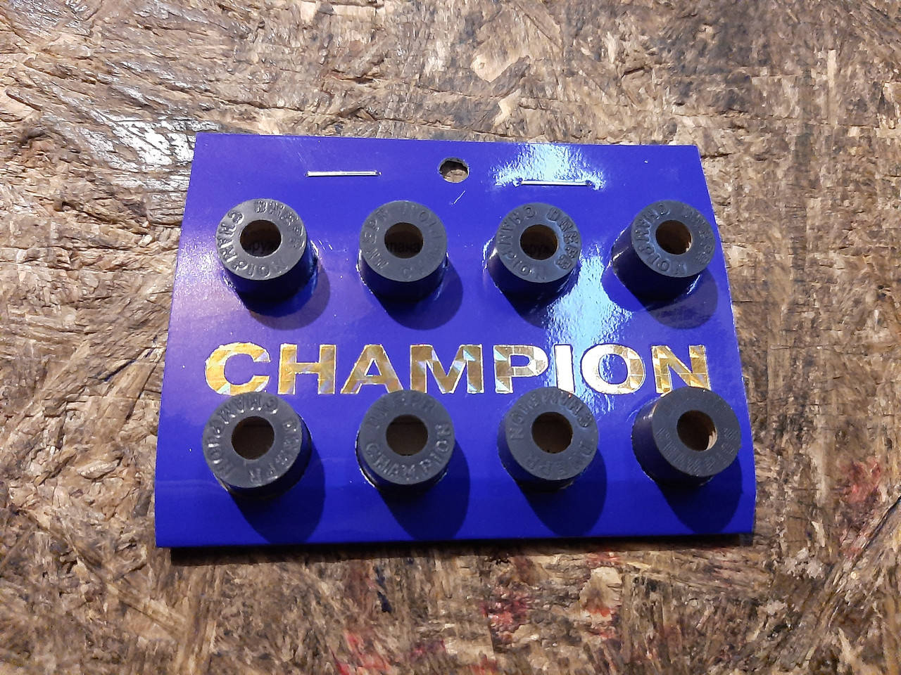 

Сальники клапанов Ваз 2101, 2102, 2103, 2104, 2105, 2106, 2107 Нива 2121, 21213, 21214