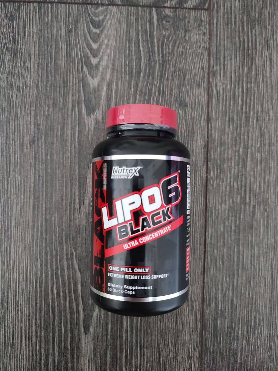 

Lipo-6 Black Ultra Concentrate Nutrex Research 60 black-caps. топ жиросжигатель США