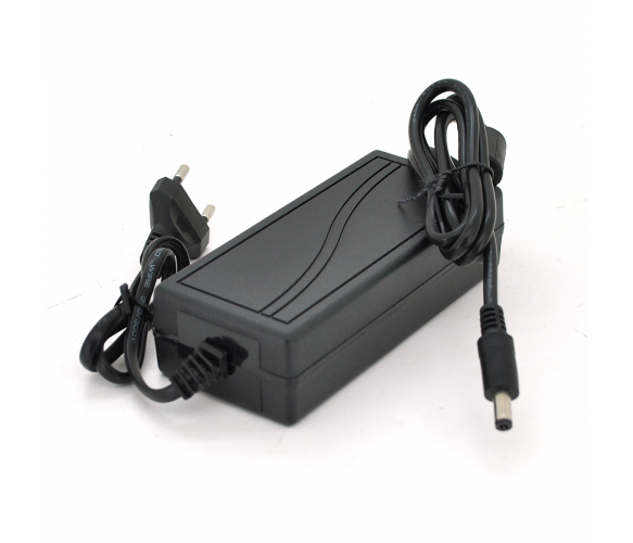 

Блок питания 12V 7A (84W) штекер 5.5/2.5 + кабель питания, длина 1,20м, Черный
