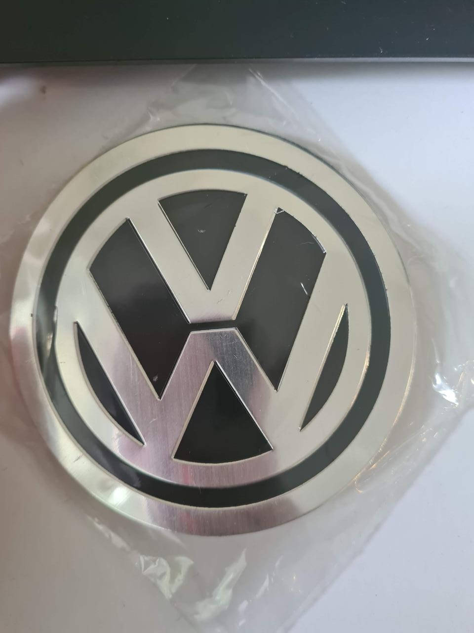 

Наклейки на колпачки, заглушки, наклейки на диски 90 мм VW Volkswagen Фольксваген, Черный