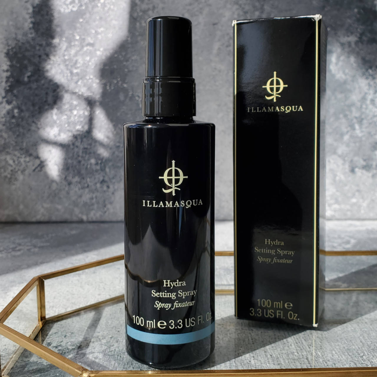 

Спрей для фиксации макияжа Illamasqua Hydra Setting Spray Dewy 100 ml