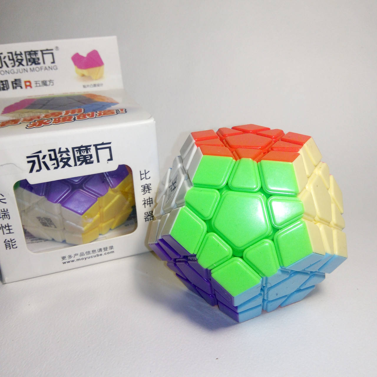 

Мегаминкс цветной Moyu YuHu R Color (YongJun)