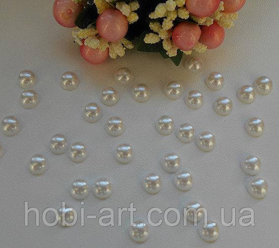 

Напівбусина 8мм (50шт) № 15 біла