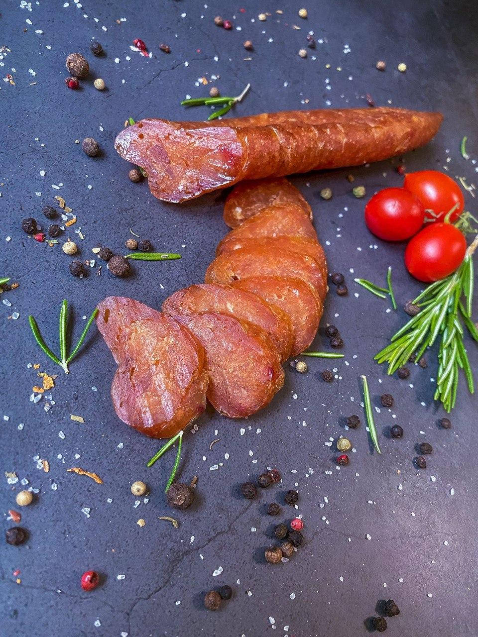 

Курхан (сирокопчена ковбаса з цільних шматочків курячого філе)