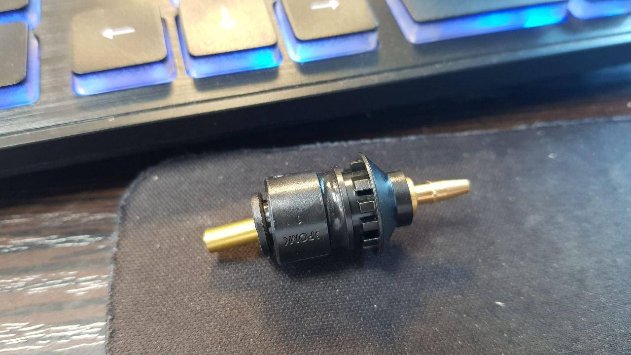 

Клапан сиденья ISRI Recaro кран фитинг сидушки Man Daf Rvi соеденитель Оригинал