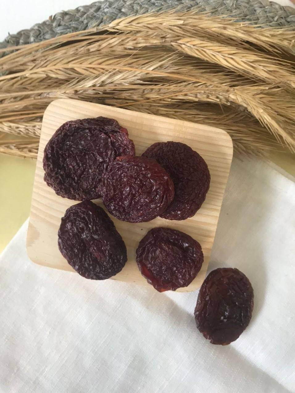 

Слива красная (без сахара) с Армении