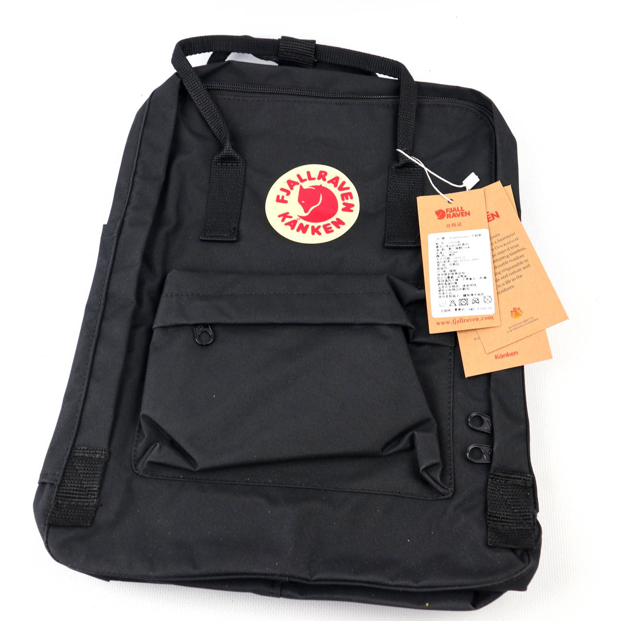 

Рюкзак Fjallraven Kanken Classic на стиле 16 л Чёрный (Полиэстер), Черный