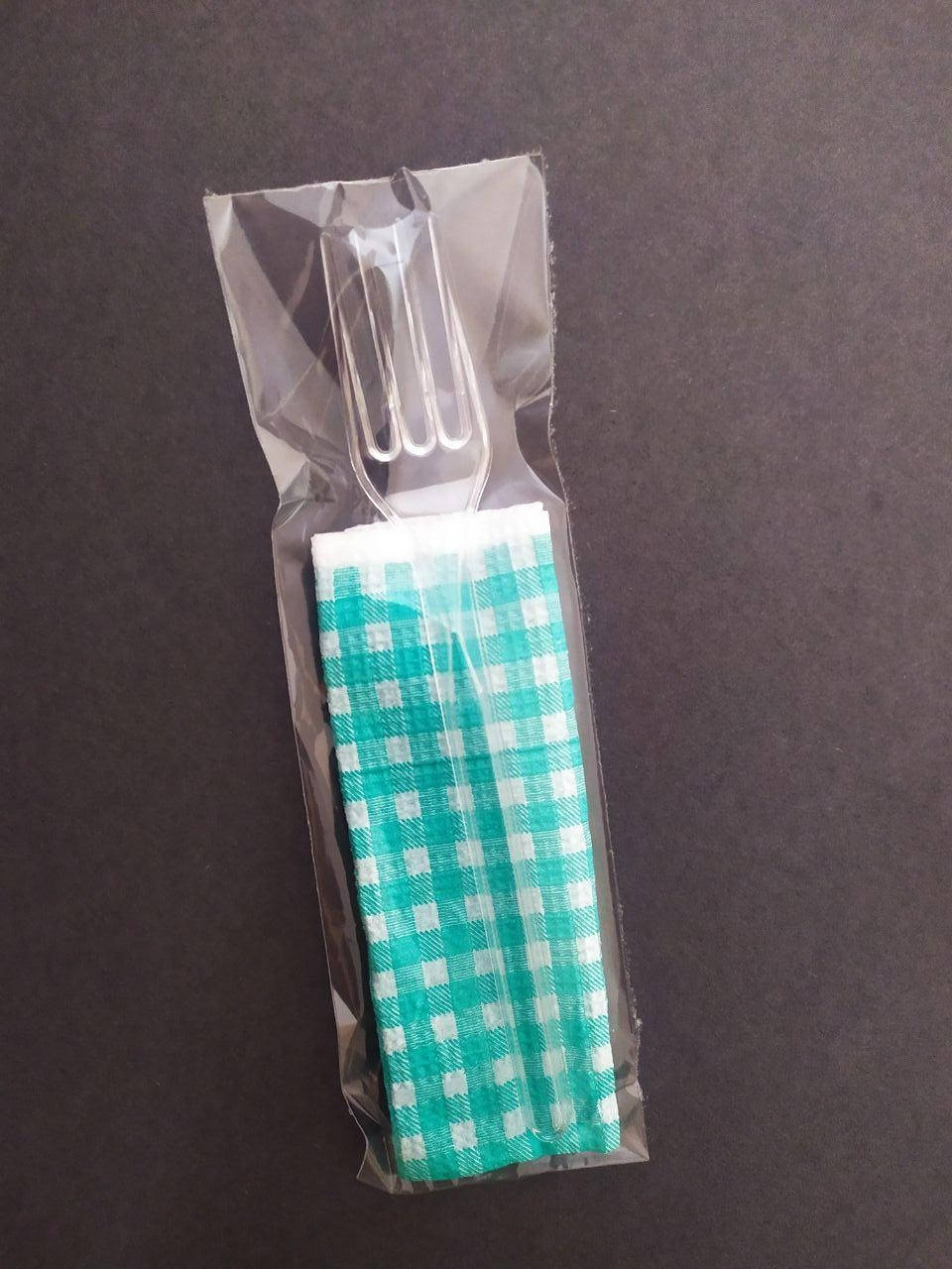 

Набор одноразовой посуды Вилка + Салфетка в индивидуальной упаковке