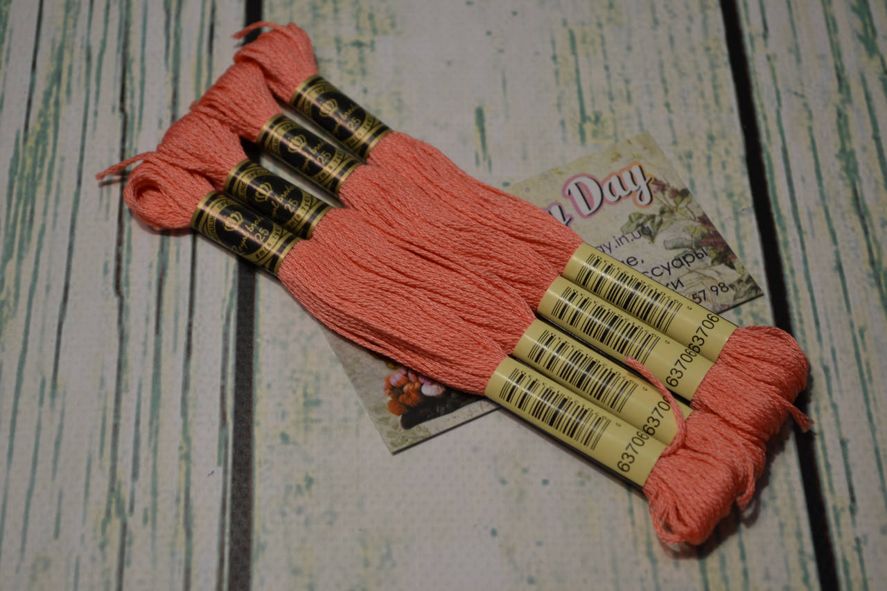 

Мулине Royal Broderie, цвет №3706