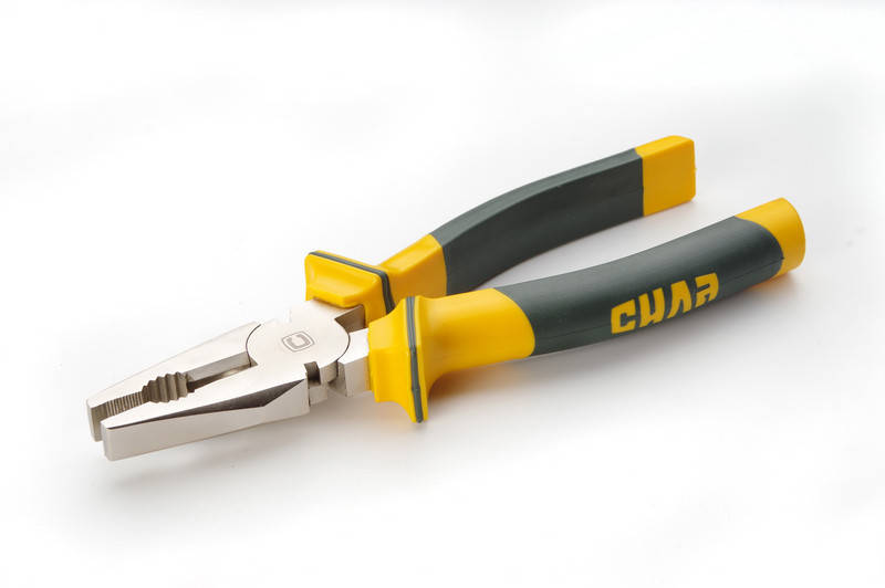 

Плоскогубцы обрезиненные 180мм СИЛА