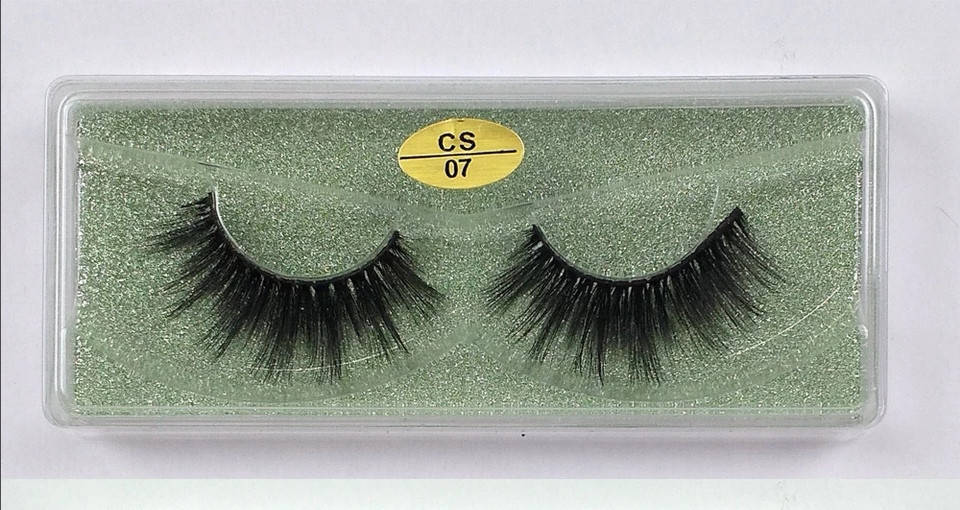 

Накладные ресницы 3D CS - 07 1 пара цветная упаковка, Черный