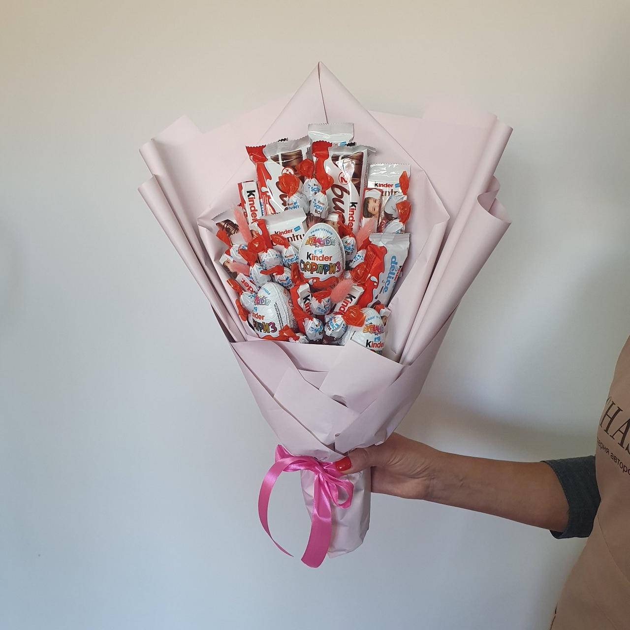 

Съедобный, сладкий букет из конфет, из киндеров ребенку, девочке, девушке на день рождения, 8 марта, Разные цвета
