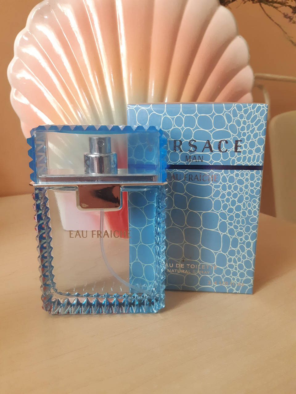 

Парфюм мужской Versace Man Eau Fraiche 100 мл свежий лимонный аромат