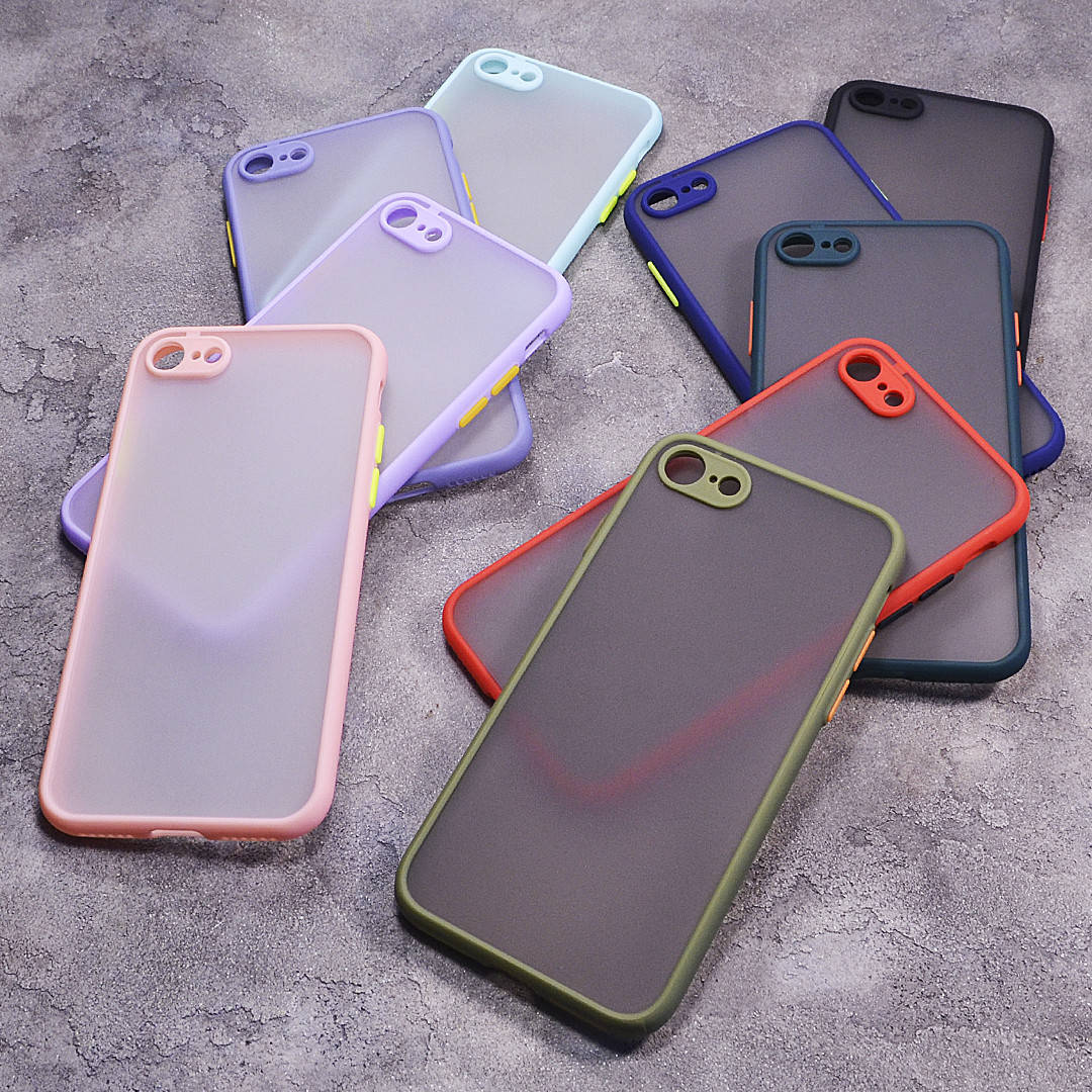 

Пластиковый чехол с цветными боками и защитой на камеру Apple iPhone SE 2 2020