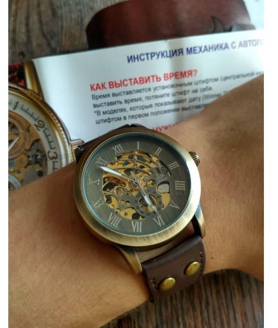 

Мужские механические часы с автоподзаводом Winner Salvador и кожаным ремешком