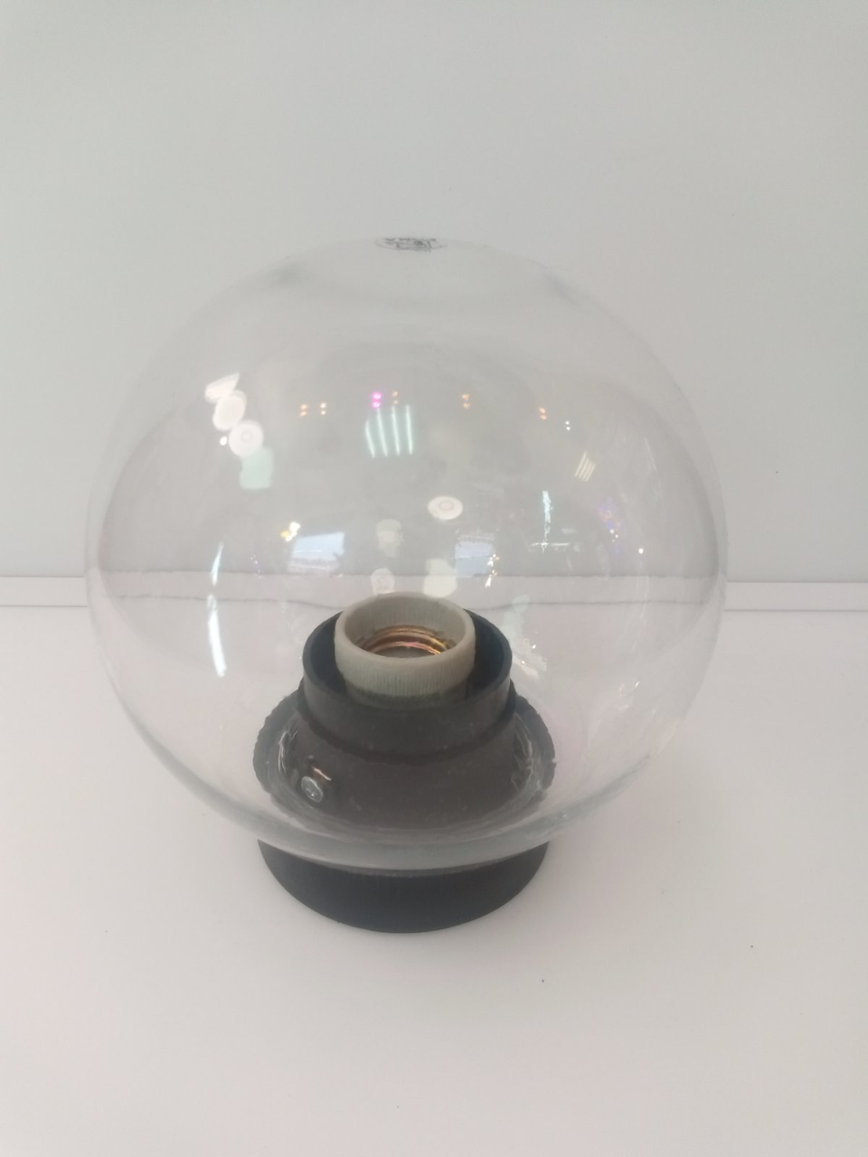 

Светильник уличный шар прозрачный 160мм с накладным черным основанием