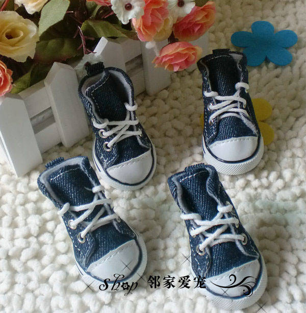 

Джинсовые кеды