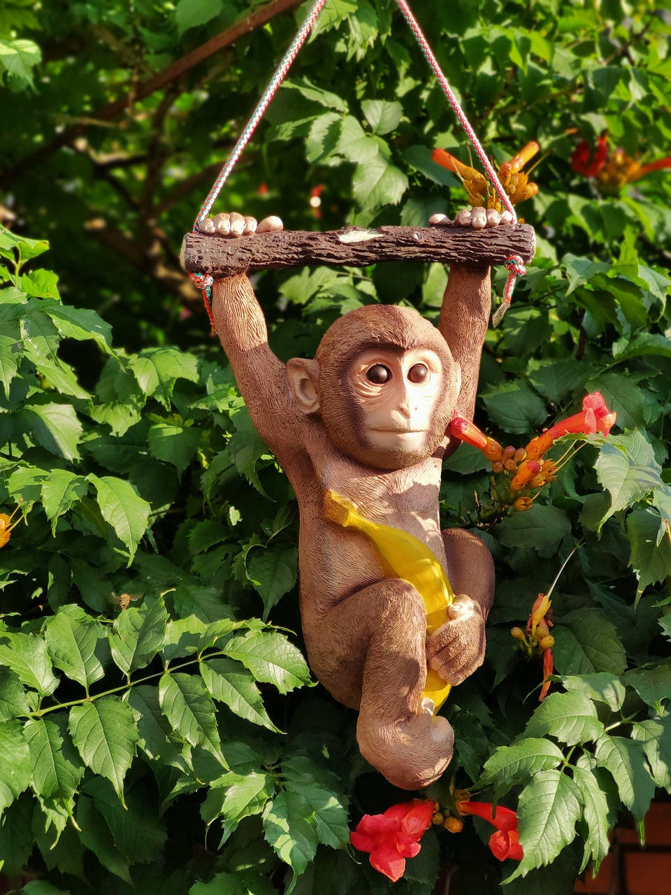 

Садовая фигура Обезьяна на ветке., Коричневый