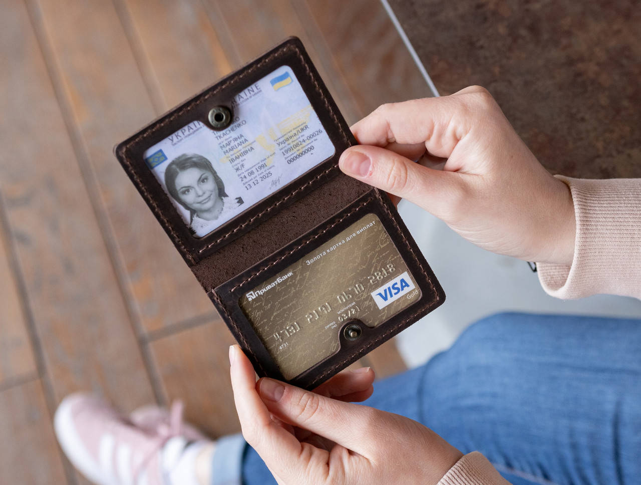 

Темно-коричневая кожаная обложка чехол на права, техпаспорт id паспорт, Коричневый