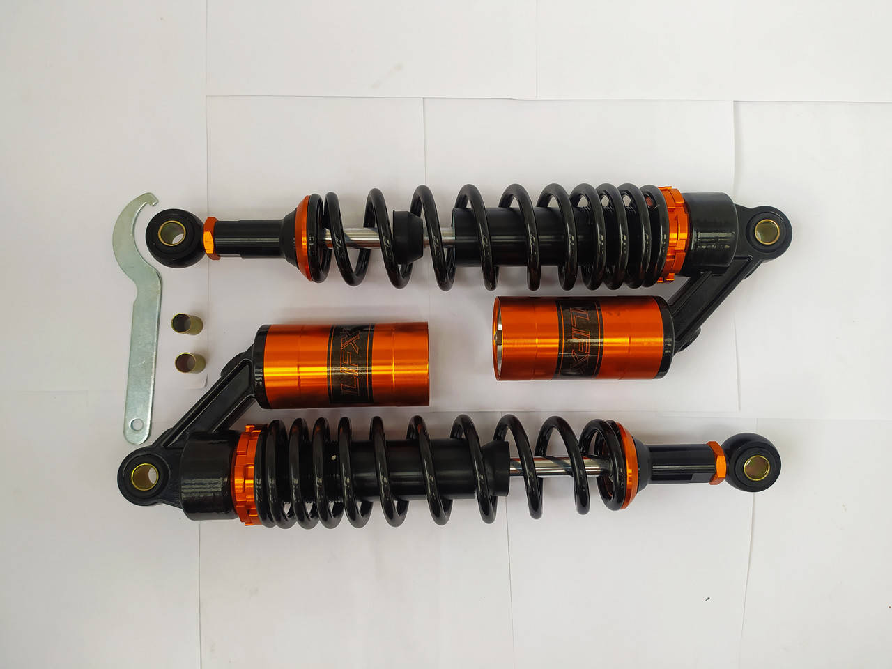 

Амортизаторы задние Delta 340mm, газомаслянные, с подкачкой, черные "LFX"