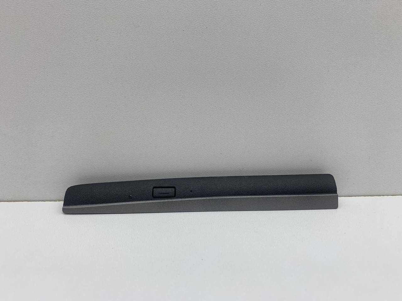 

Декоративная заглушка DVD привода HP ProBook 650 G1 640 G1 655 G1 645 G1 БУ