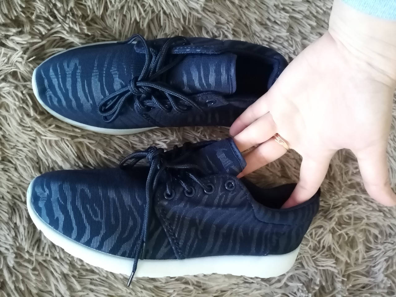 

Кроссовки мужские р,40,43,45, Разные цвета