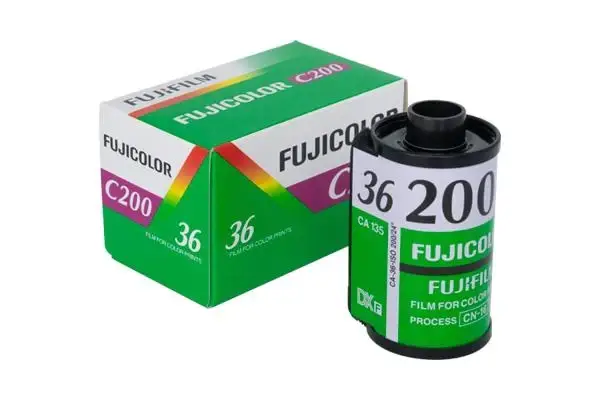 

Фотоплёнка Fujicolor 200/36