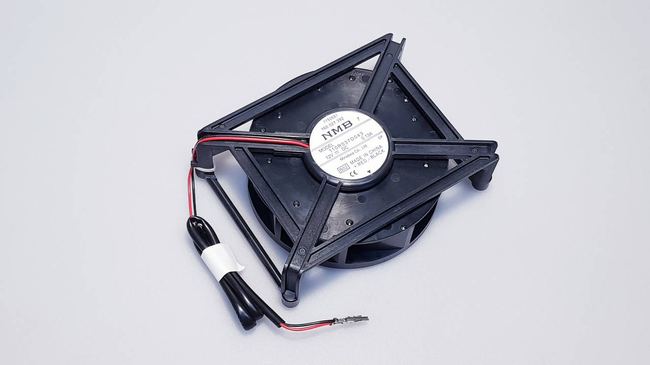 

Мотор вентилятор обдува для холодильника Ariston C00293764 110R037D043