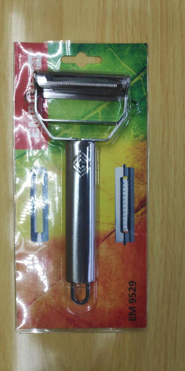 

Овощечистка + терка для корейской морковки empire 9529