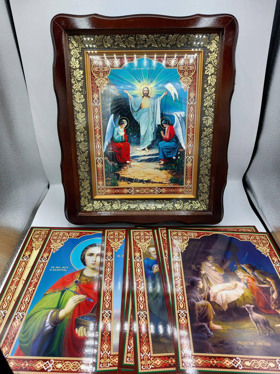 

Ківот 26 свят