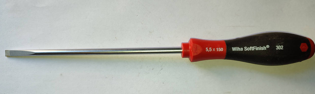 

Отвертка Wiha Professional 5,5х150