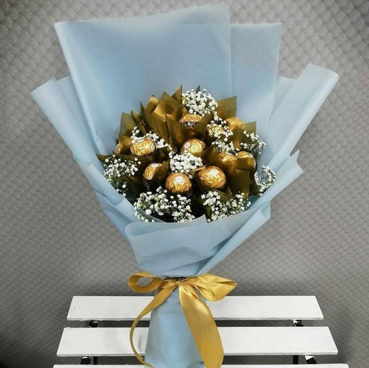 

Букет из 16 конфет Ferrero Rocher №2