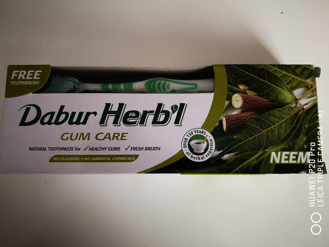 

Зубная паста Дабур Ним 150 г Dabur Herb l Neem toothpaste + зубная щётка в подарок