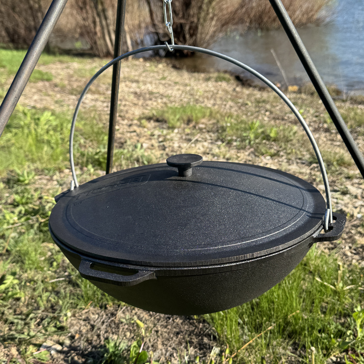 Казан татарський чавунний на 10л з кришкою та дужкою Брізол