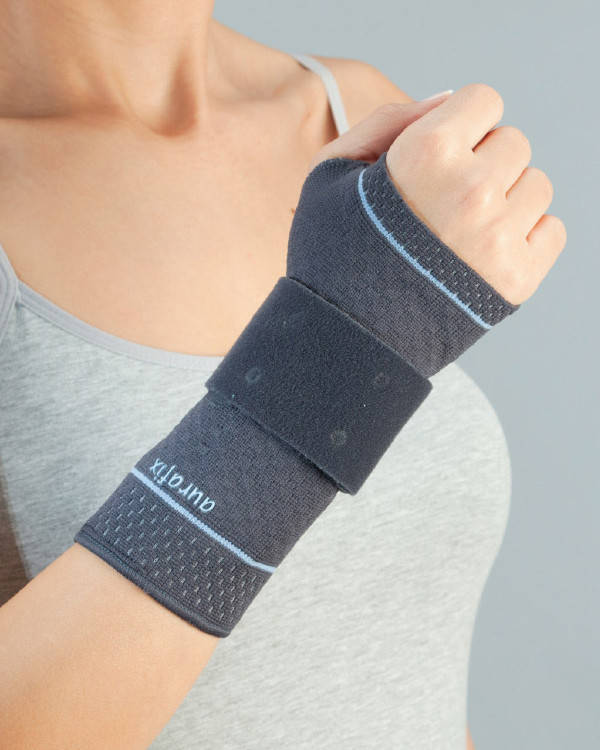 

Бандаж на запястье Aurafix AO-17 с фиксацией большого пальца