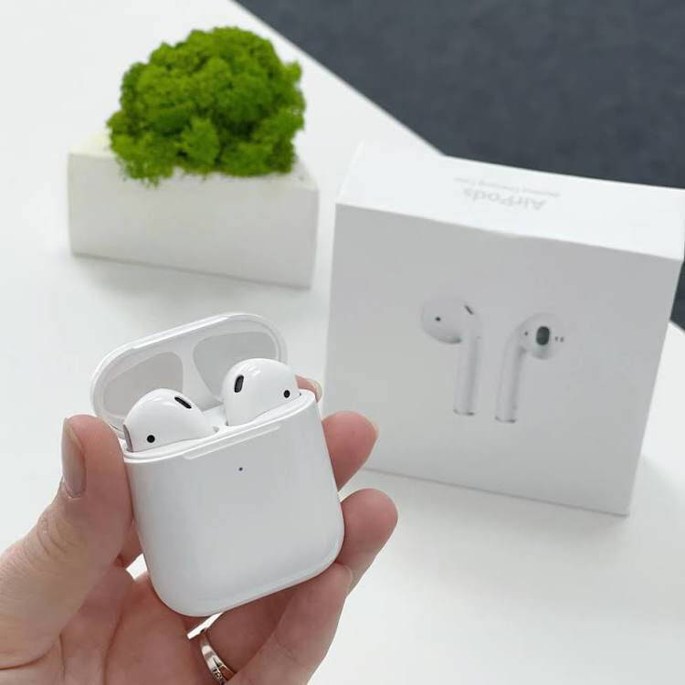 

Беспроводные Наушники AirPods 2, с беспроводной зарядкой Наушники эпл аирподс Люкс качество 1:1, Белый