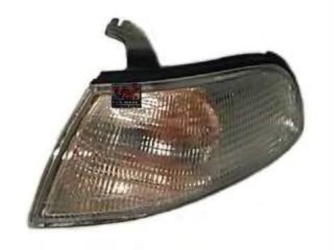 

Поворотник передний правый mazda 626 1992-1997 TYC 183172012B