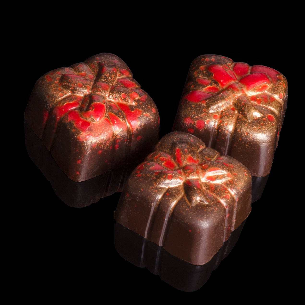 

Шоколадні цукерки ручної роботи "Вітамінний презент".