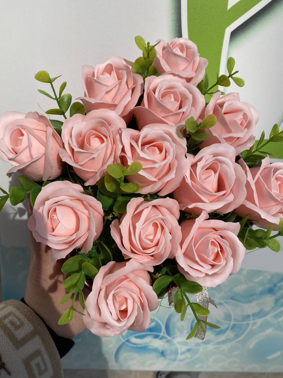 

Шикарный подарок! Букет из мыльных роз, мыльные розы,13штнеобычный подарок