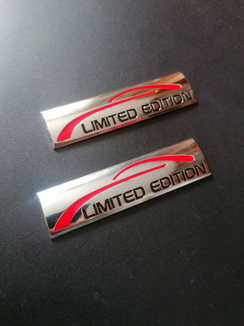 

Эмблема шильдик логотип металлический Limited Edition