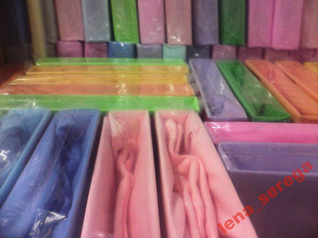 

Трикотажная простынь на резинке 200 х 220 + 2 наволочки, Разные цвета