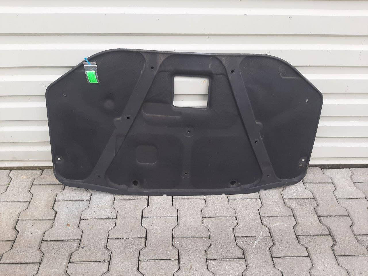 

Шумоизоляция капота Chevrolet Lacetti хечбег